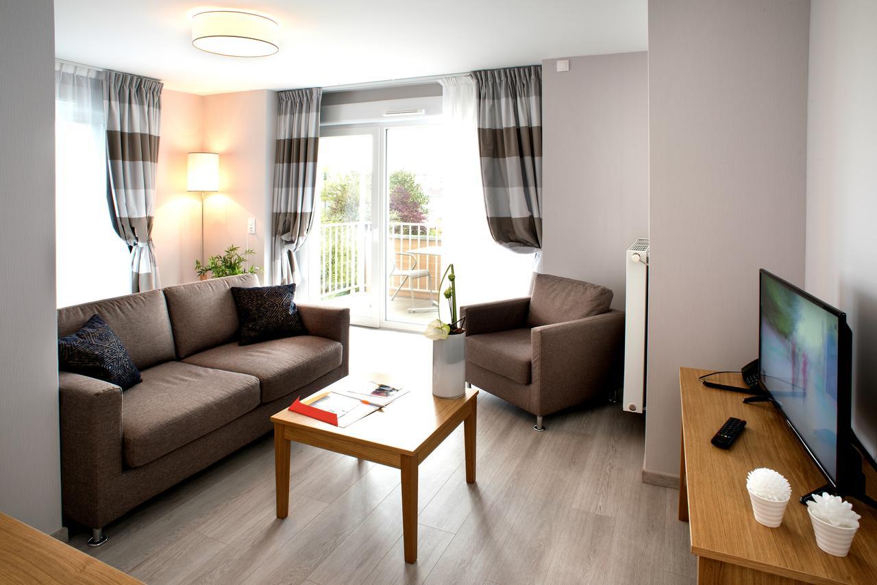 Domitys Le Pavillon De Diane Aparthotel Thionville Exterior photo